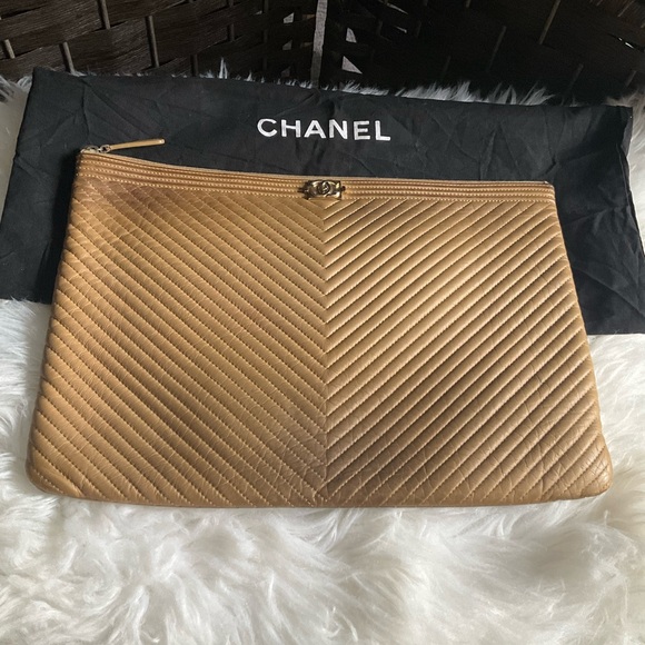 CHANEL Boy O Case Clutch with Chevron quilting - Picture 1 of 11